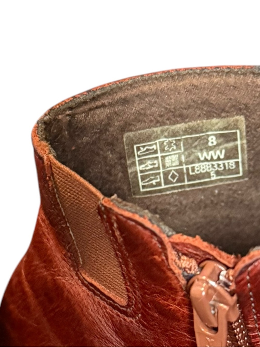 SAS Silhouette Chestnut Brown Leather Ankle Boots 8 WW - Picture 4 of 12